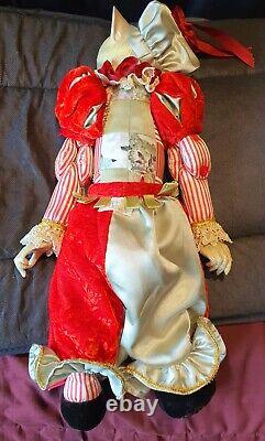 Katherines Collection Doll Wayne Kleski Designed Original Shakespeare Cat Jester