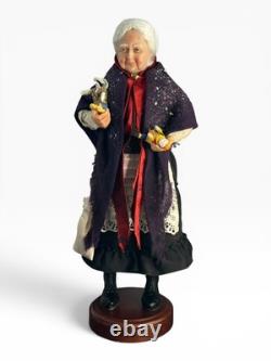 La Befana Good Italian Christmas Witch Figure by Rosemary Volpi Richard Simmons
