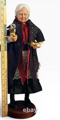 La Befana Good Italian Christmas Witch Figure by Rosemary Volpi Richard Simmons