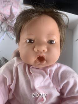 Lee Middleton 2001 Honey Love Reborn Awake Baby Doll