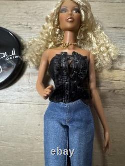 Limited edition Jason Wu 13 Rupaul doll With Stand By Integrity toys