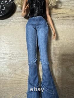 Limited edition Jason Wu 13 Rupaul doll With Stand By Integrity toys
