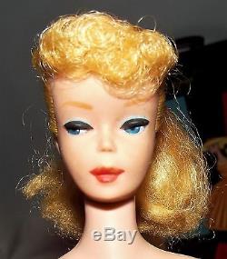 Lot Vintage 1961 Bubble Cut Barbie, 1963 Pony Tail Barbie, Clothing, Case, Cards, Etc