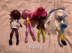 Lot of 4 Novi Stars Dolls Alie lectric, Una Verse, Mae Tallik, Sila Clops