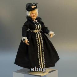 Marcia Backstrom Artisan Victorian Older Woman Dowager Dollhouse Miniature 112