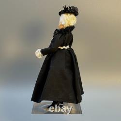 Marcia Backstrom Artisan Victorian Older Woman Dowager Dollhouse Miniature 112