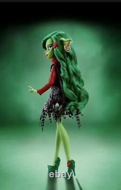 Mattel Creations Monster High Skullector Greta Gremlin Doll