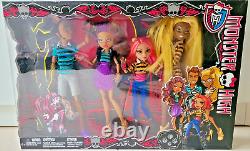 Monster High A Pack Of Trouble CLAWDEEN HOWLEEN CLAWDEEN CLAWDIA WOLF