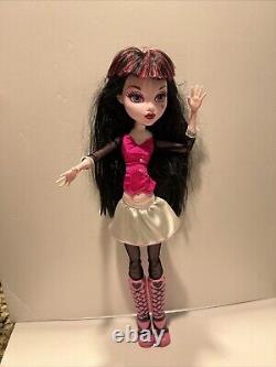 Monster High Doll Draculaura Frightfully Tall Ghouls 17 Bendable Mattel 2014