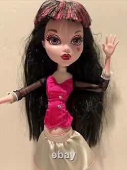 Monster High Doll Draculaura Frightfully Tall Ghouls 17 Bendable Mattel 2014