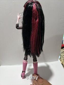 Monster High Doll Draculaura Frightfully Tall Ghouls 17 Bendable Mattel 2014