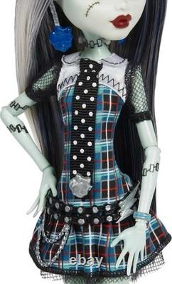 Monster High Frankie Stein Reel Drama Fashion Doll