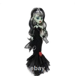 Monster High Frankie Stein X Barbie Mattel 80th Anniversary Doll New Box PRESALE