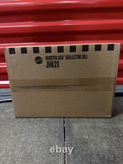 Monster High Skullector Frankie Stein x Barbie Doll