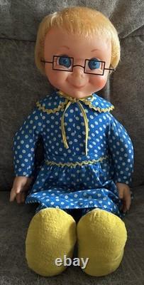 Mrs Beasley Doll 1967 Restored to Talk 100% Complete Apron Collar and Glasses