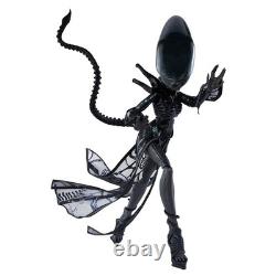 NEW Mattel Creations Monster High Skullector Alien Doll In Hand