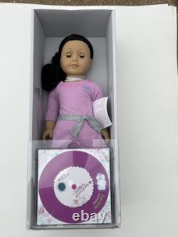 NIB 2015 American GIrl Truly Me Doll #41-green eyes-blk hair