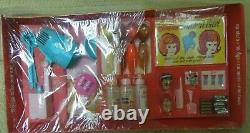 NRFB Vintage Mattel Barbie Color'N Curl Gift Set