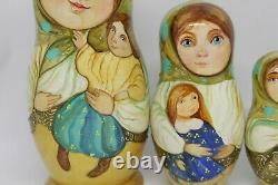 Nesting Dolls, Girl with children(5p. Inside, 7 tall). Artwork, exclusive