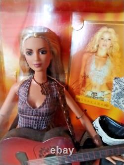 New Mattel 2003 Shakira Barbie Doll with Guitar Plays/Sings Whenever Wherever