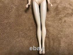 PRETTY #3 BLONDE PONYTAIL BARBIE With #2 BODY WithNIPPLES, TM STAND, R BOX