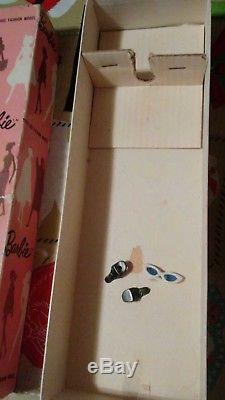 Pink silhouette tm box. BOX LID AND BOX BOTTOM ONLY