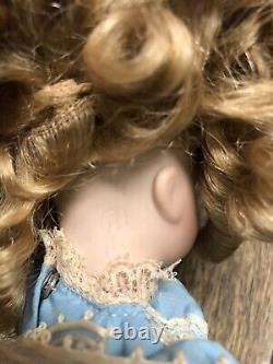 Porcelain Doll 10 Designed By Pat Gazie 1990 Mint Condition, Never Displayed