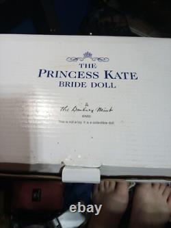 Princess kate bride doll the Danbury mint new in box