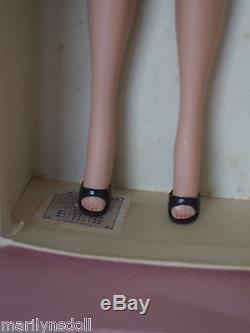 RARE Japanese exclusive Vintage Midge Barbie dressed Career girl #954 MIB