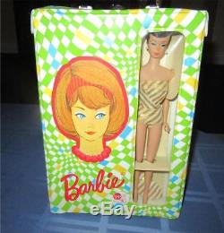 RARE VINTAGE BARBIE SIDEPART AMERICAN GIRL DIAMOND CASE WithDOLL & ACCESSORIES