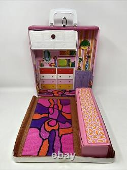 RARE Vintage 1970 MOD Mattel Barbies Best Friend JAMIE STUDIO APARTMENT Case