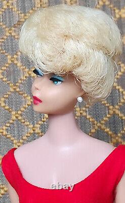 Rare Vintage Blonde EUROPEAN SIDE PART BARBIE American Girl face Gorgeus