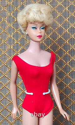 Rare Vintage Blonde EUROPEAN SIDE PART BARBIE American Girl face Gorgeus