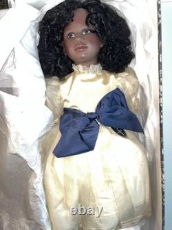 Ruth Treffeisen Classic 29 ARTIST DOLL AIMEE 1996 Original Box
