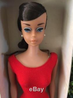 STUNNING! Swirl Ponytail Barbie Brunette in Box with stand
