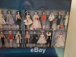 Super Rare Salesman Sample Case Pic Of #1 Vintage Barbies, Only 4 In Existence