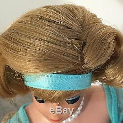 Side Part American Girl BARBIE 1966 vintage amazing hair