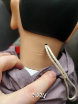 Slappy Dummy, Ventriloquist Star of Goosebumps Eyes Glow With Shoes