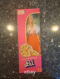 Super RARE 9218-19 DELUXE QUICK CURL PJ DOLL-BRAND NEW-MATTEL 1975 Barbie