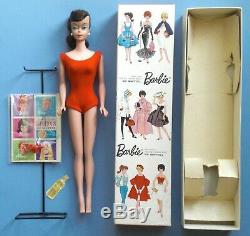 Swirl ponytail vintage Barbie Brunette stunning! All orig