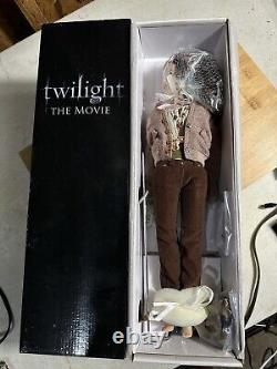 Twilight The Movie Tonner Bella Swan 15 Doll Mint In Box