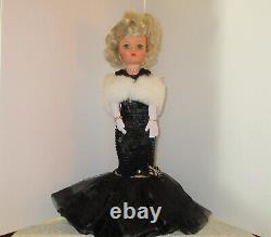 Uneeda Vintage 19 dollikin, articulated, Redressed (no stand)