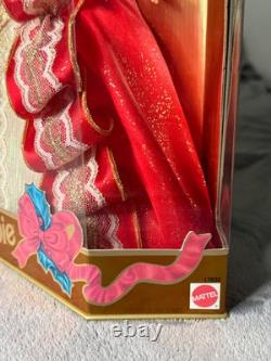 VERY RARE Vintage Barbie 1997 Happy Holidays Green Eyes MISPRINT