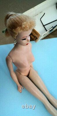 VINAGE BARBIE #3 BLONDE PONY TAIL WithSTAND, S/S & BOX LID NICE ALL VINTAGE 60'S