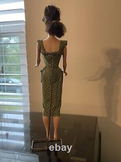 VINTAGE 0850 Barbie Brunette Ponytail doll with stealth dress ORIG STUNNING