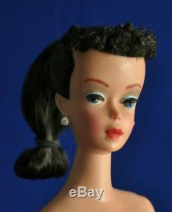 VINTAGE 1960s #4 RAVEN BLACK PONYTAIL BARBIE