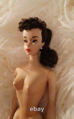 VINTAGE BARBIE #3 BRUNETTE PONYTAIL-T. M Box