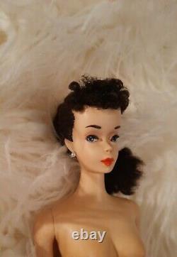 VINTAGE BARBIE #3 BRUNETTE PONYTAIL-T. M Box