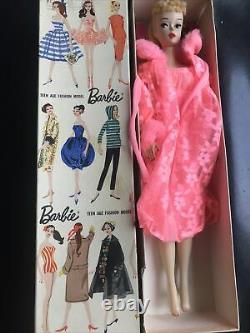 VINTAGE BARBIE PONYTAIL DOLL 3 Ghost White / Mattel