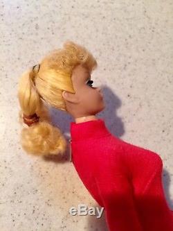 VINTAGE BLOND PONYTAIL BARBIE DOLL With 850 BOX & XTRA CLOTHES